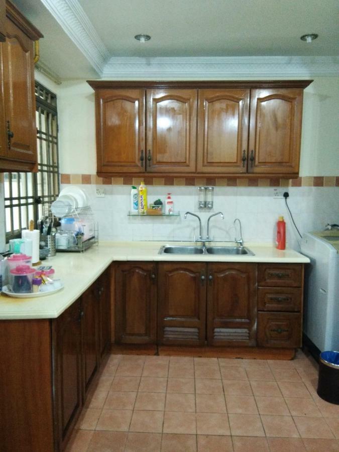 Ainis Guest House In Vista Amani Condominium Kuala Lumpur Dış mekan fotoğraf