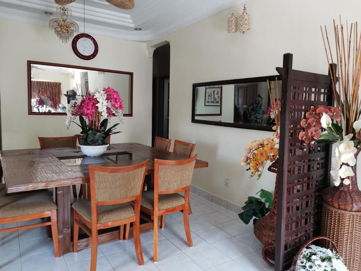 Ainis Guest House In Vista Amani Condominium Kuala Lumpur Dış mekan fotoğraf