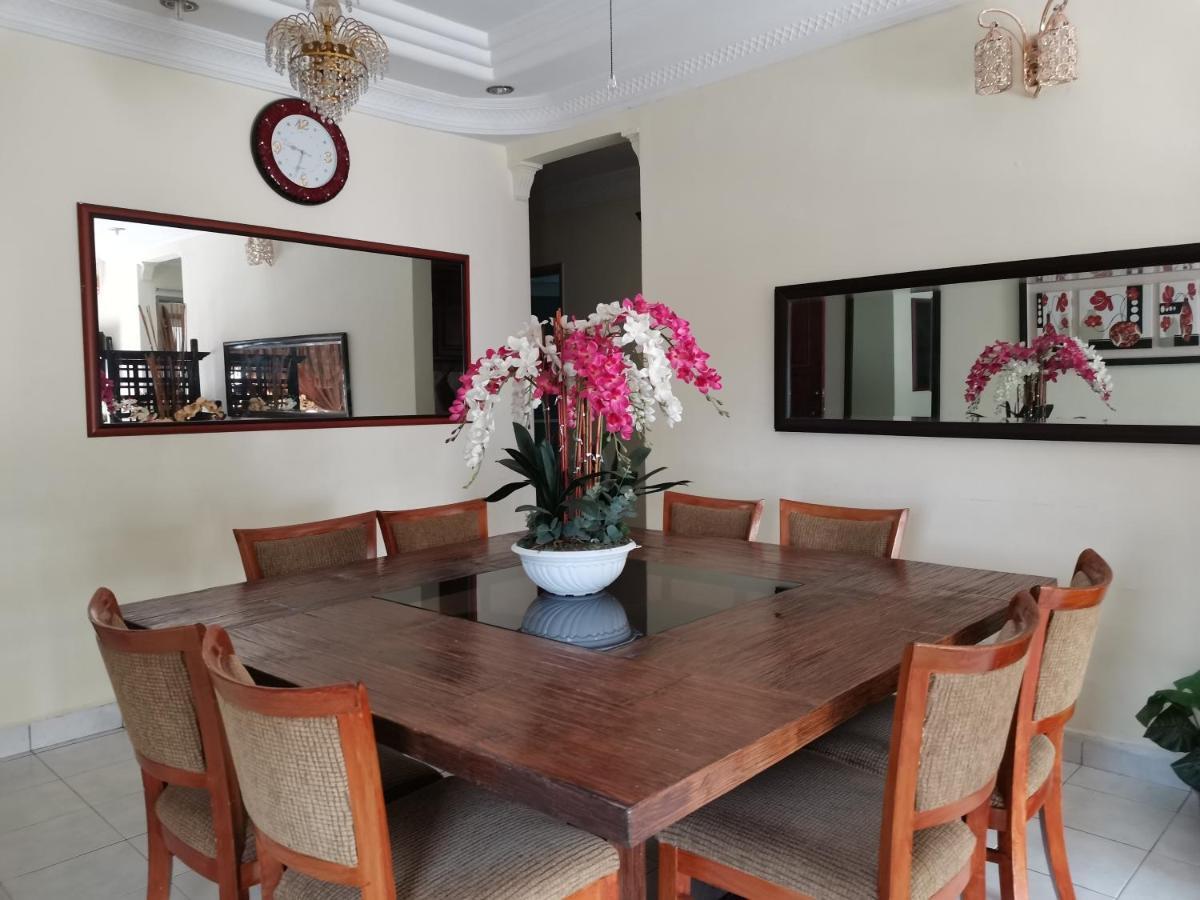 Ainis Guest House In Vista Amani Condominium Kuala Lumpur Dış mekan fotoğraf