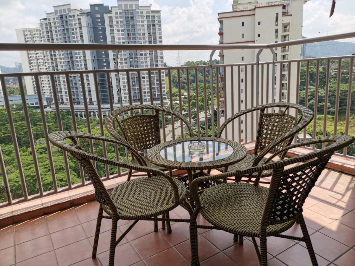 Ainis Guest House In Vista Amani Condominium Kuala Lumpur Dış mekan fotoğraf